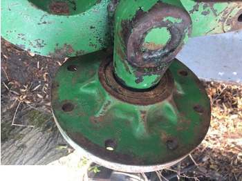Bucelë rrote JOHN DEERE