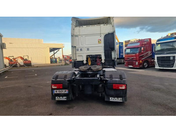 Gjysmë-kamion DAF XF 480: foto 4