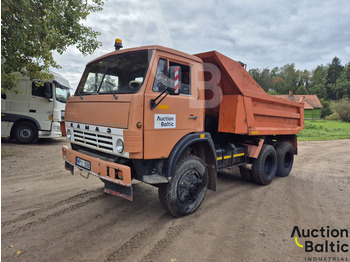 Kamion vetëshkarkues KAMAZ