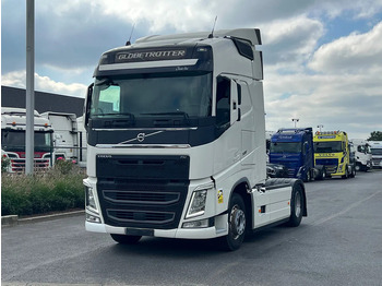 Gjysmë-kamion VOLVO FH 500