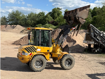 Fadrom me goma VOLVO L30B