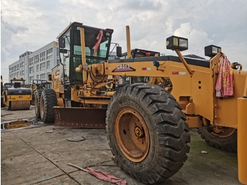 Makinë niveluese XCMG GR215