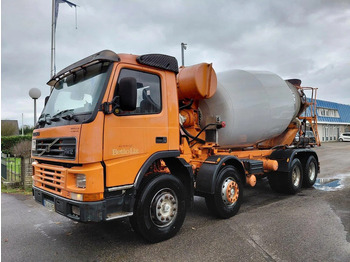 Autobetoniere VOLVO FM12