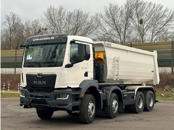 Kamion vetëshkarkues MAN TGS 41.400