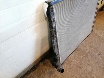 Radiatori për Kamioni Scania Cooling radiator 2439722: foto 3