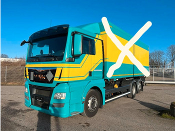 Transportjer kontejnerësh/ Kamion me karroceri të çmontueshme MAN