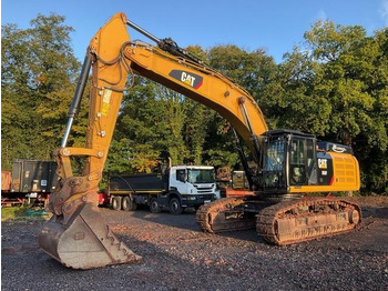 Ekskavator me zinxhirë CATERPILLAR 352F