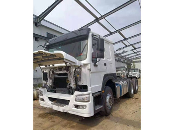 Gjysmë-kamion Sinotruk HOWO 371 Tractor: foto 5