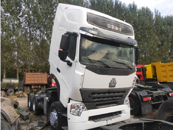 Gjysmë-kamion Sinotruk HOWO A7 6*4 Tractor: foto 3