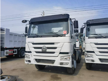 Gjysmë-kamion SINOTRUK HOWO