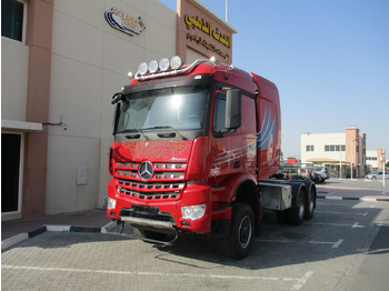 Gjysmë-kamion MERCEDES-BENZ Arocs 3363 6x6 Head Truck: foto 2 Gjysmë-kamion MERCEDES-BENZ Arocs 3363 6x6 Head Truck: foto 2