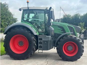 Traktor FENDT 828 Vario