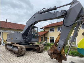 Ekskavator me zinxhirë VOLVO EC300