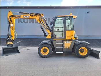 Ekskavator me goma JCB