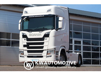 Gjysmë-kamion SCANIA S 450