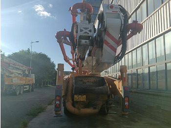Pompë betoni XCMG Official Schwing Concrete Pump HB58V 58m Mobile Hydraulic Used Concrete Pump Truck For Sale: foto 4