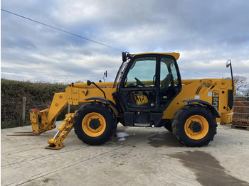 Ekskavator teleskopik JCB