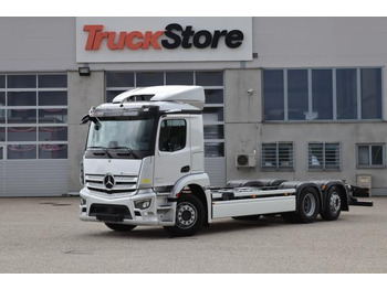 Kamion kabinë-shasi MERCEDES-BENZ eActros