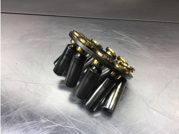 Motori dhe pjesë këmbimi LIEBHERR