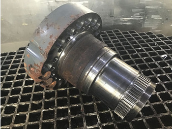 Bucelë rrote LIEBHERR