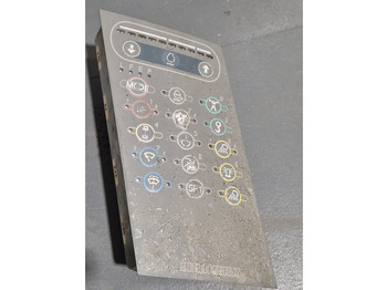 Paneli i aparateve LIEBHERR