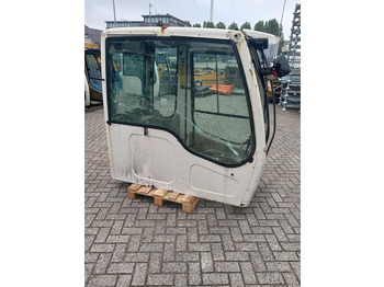 Kabina dhe interier LIEBHERR