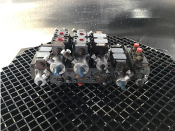 Sistemi hidraulik LIEBHERR