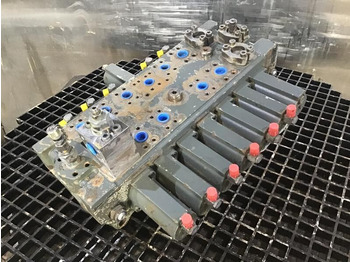 Sistemi hidraulik LIEBHERR