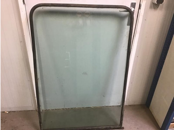 Dritare dhe pjesë këmbimi LIEBHERR