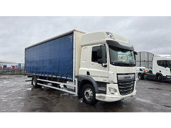 Kamion me tendë DAF CF 260