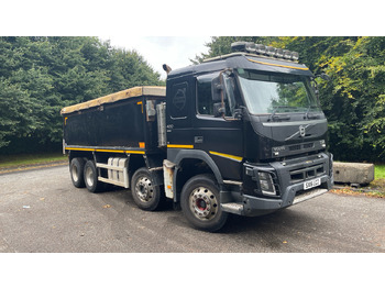 Kamion vetëshkarkues VOLVO FMX 420