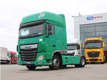 Gjysmë-kamion DAF XF 460
