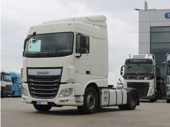 Gjysmë-kamion DAF XF 460