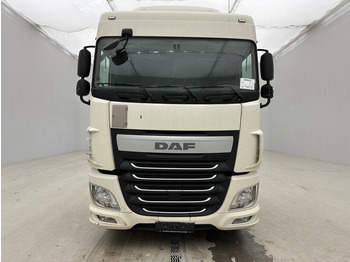 Gjysmë-kamion DAF XF 460 Space Cab: foto 2