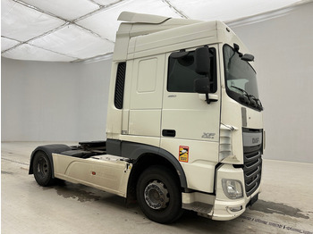 Gjysmë-kamion DAF XF 460 Space Cab: foto 3