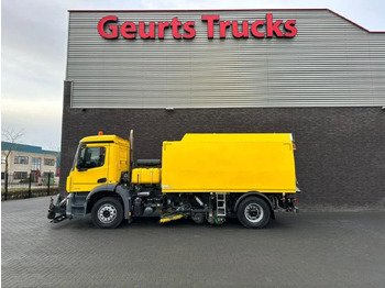 Makinë fshirëse për rrugët MERCEDES-BENZ Arocs