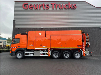 Kamion me vakuum VOLVO FMX