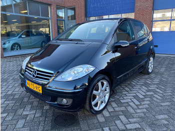 Veturë MERCEDES-BENZ