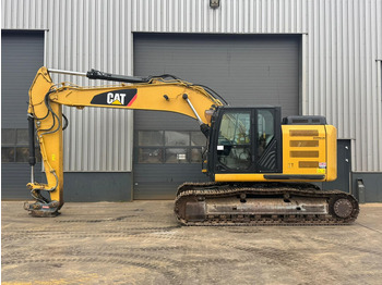Ekskavator me zinxhirë CATERPILLAR 320EL