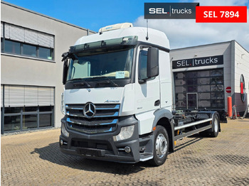 Transportjer kontejnerësh/ Kamion me karroceri të çmontueshme MERCEDES-BENZ Actros 1842