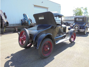Sedan Ford Model T RUNABOUT: foto 4