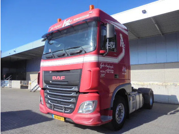 Gjysmë-kamion DAF XF 440