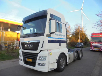 Gjysmë-kamion MAN TGX 26.500