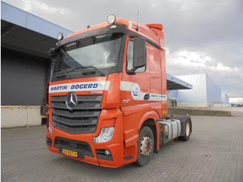 Gjysmë-kamion MERCEDES-BENZ Actros 1842