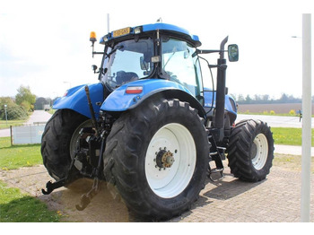 Traktor New Holland T7050: foto 3