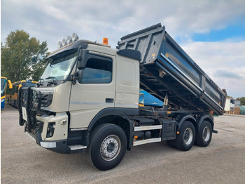 Kamion vetëshkarkues VOLVO FMX 460