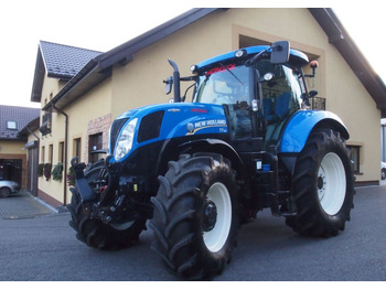 Traktor NEW HOLLAND T7