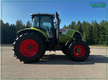 Traktor CLAAS Axion 830