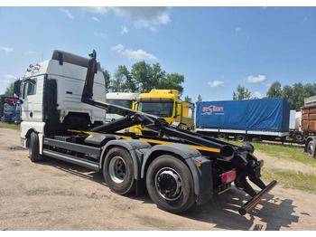 Kamion vetëngarkues MAN TGX 26.460