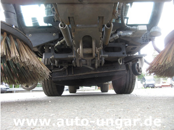 Makinë fshirëse për rrugët Nilfisk CR3500 CityRanger Schmidt Flexigo Multigo 4x4 Kehrmaschine Geräteträger: foto 4